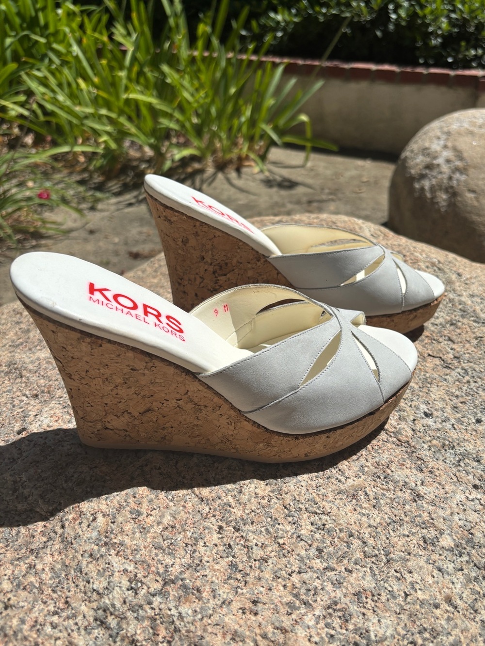 Size 9 Michael Kors Cream Leather Cork Wedge Slides